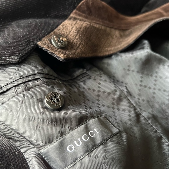 GUCCI Man’s black corduroy jacket w/ brown leather textured collar and elbows - Picture 12 of 17